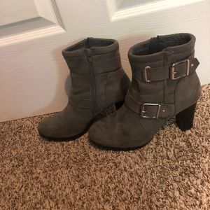 Solesenseability Gray Booties With Memory Foam